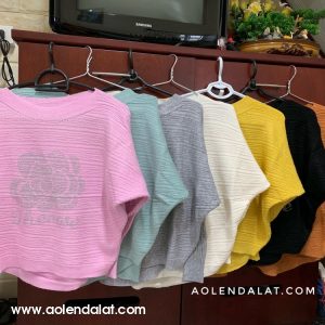 Áo dệt len cánh dơi