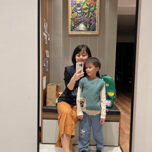 Áo len sát nách cho bé