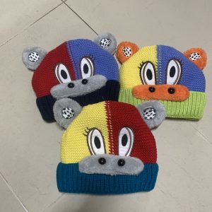 Nón len cho bé trai