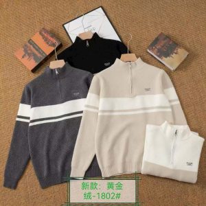 Áo len nam cổ trụ